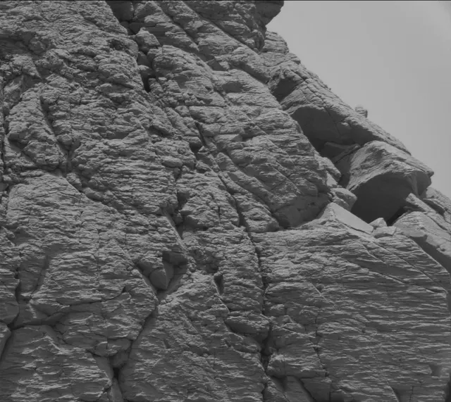 Sol 3678: Mast Camera (Mastcam)