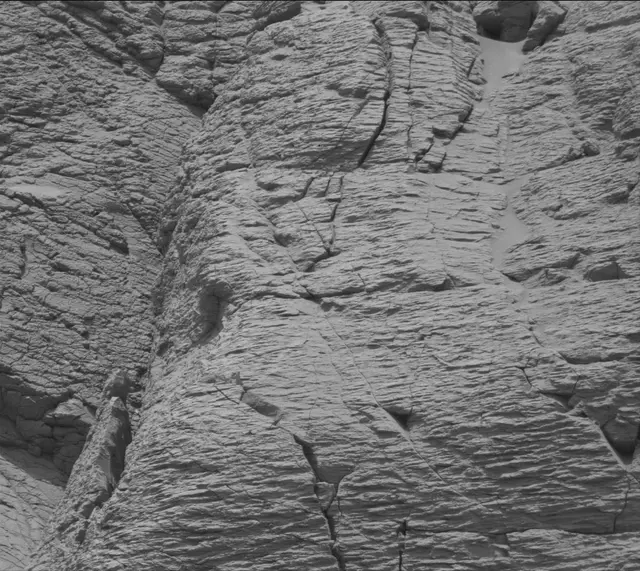 Sol 3678: Mast Camera (Mastcam)