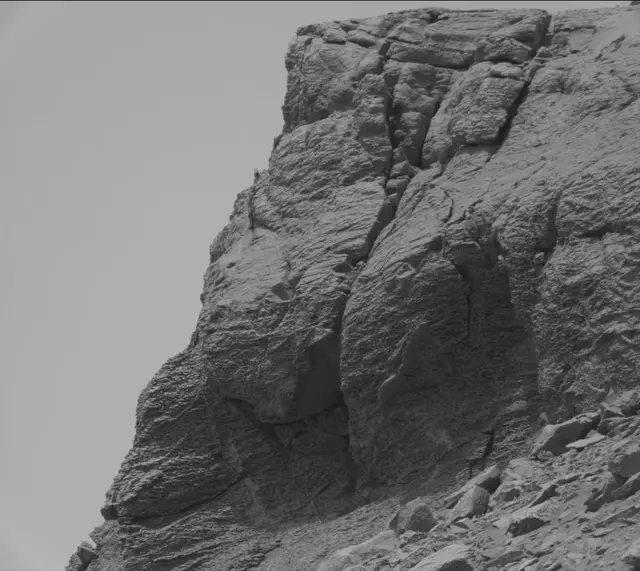 Sol 3678: Mast Camera (Mastcam)