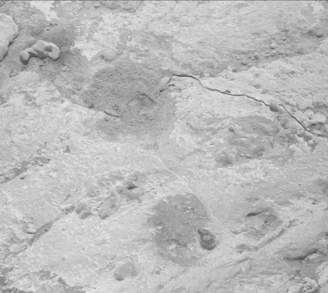Sol 3678: Mast Camera (Mastcam)