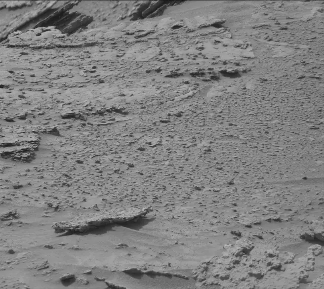 Sol 3679: Mast Camera (Mastcam)