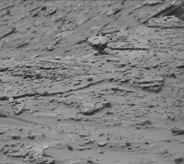 Sol 3679: Mast Camera (Mastcam)