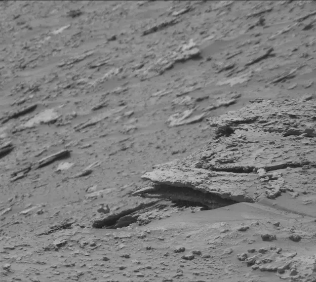Sol 3679: Mast Camera (Mastcam)