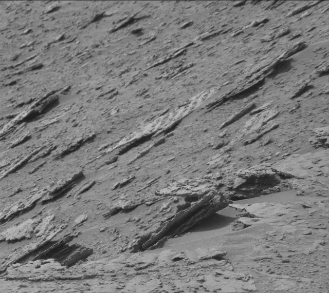 Sol 3679: Mast Camera (Mastcam)