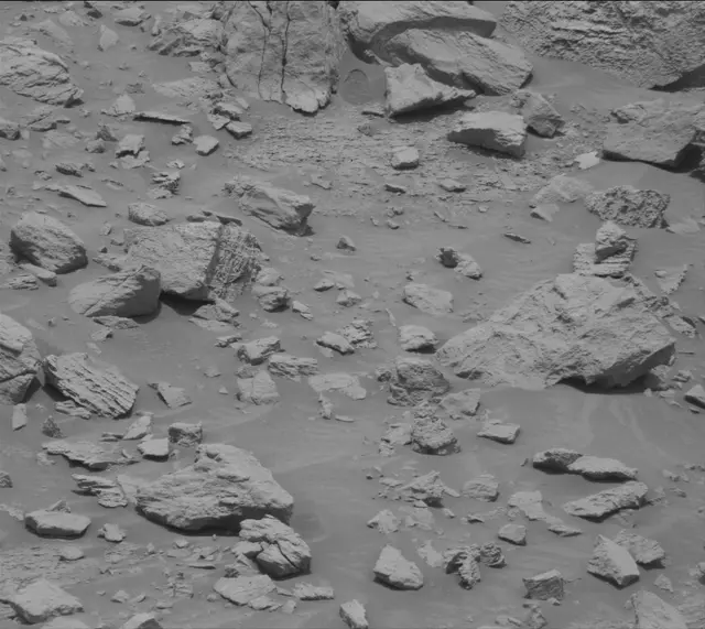 Sol 3680: Mast Camera (Mastcam)
