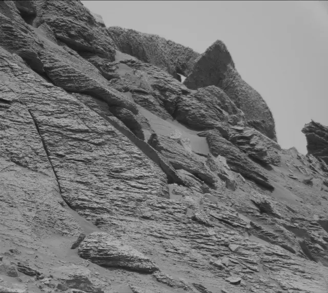 Sol 3680: Mast Camera (Mastcam)