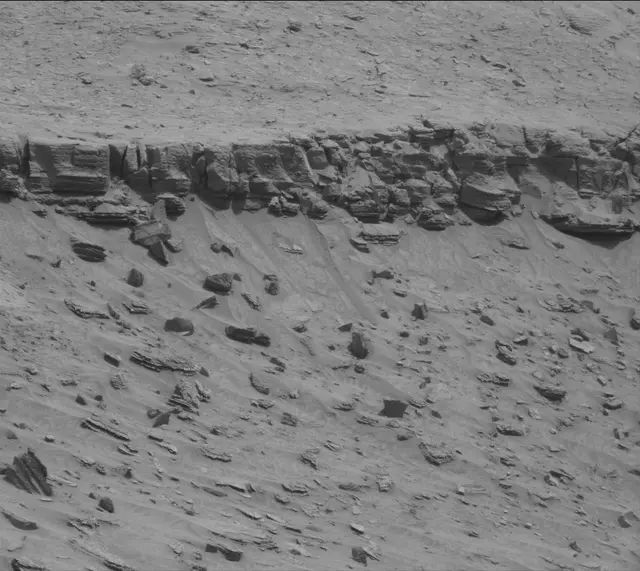 Sol 3681: Mast Camera (Mastcam)