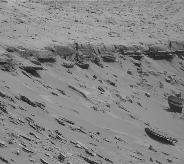 Sol 3681: Mast Camera (Mastcam)