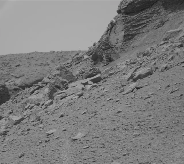 Sol 3681: Mast Camera (Mastcam)