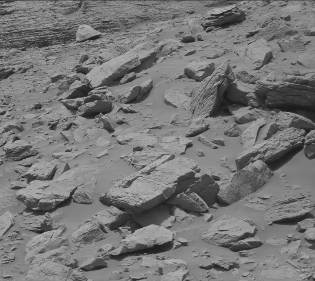 Sol 3681: Mast Camera (Mastcam)