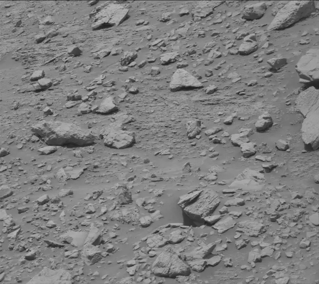 Sol 3681: Mast Camera (Mastcam)