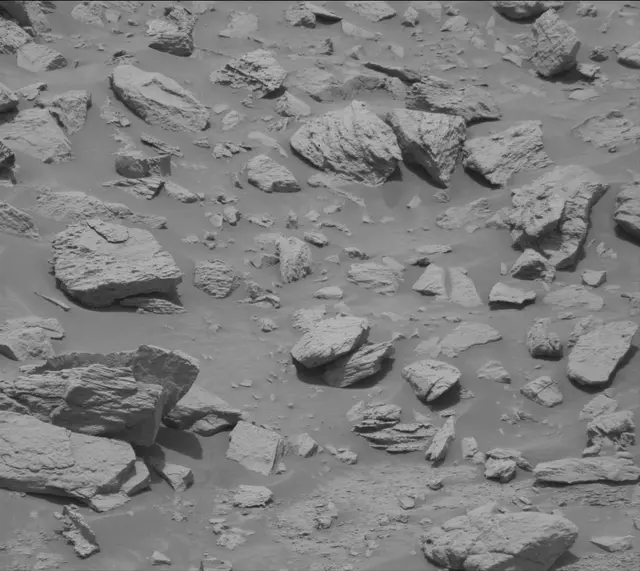 Sol 3681: Mast Camera (Mastcam)
