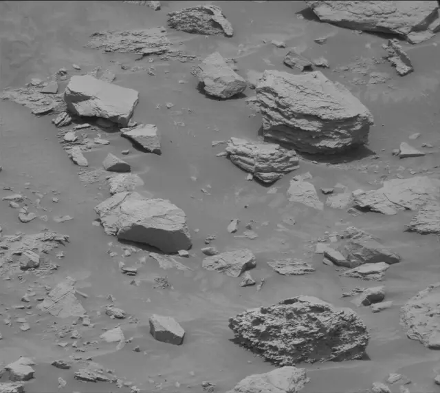 Sol 3681: Mast Camera (Mastcam)