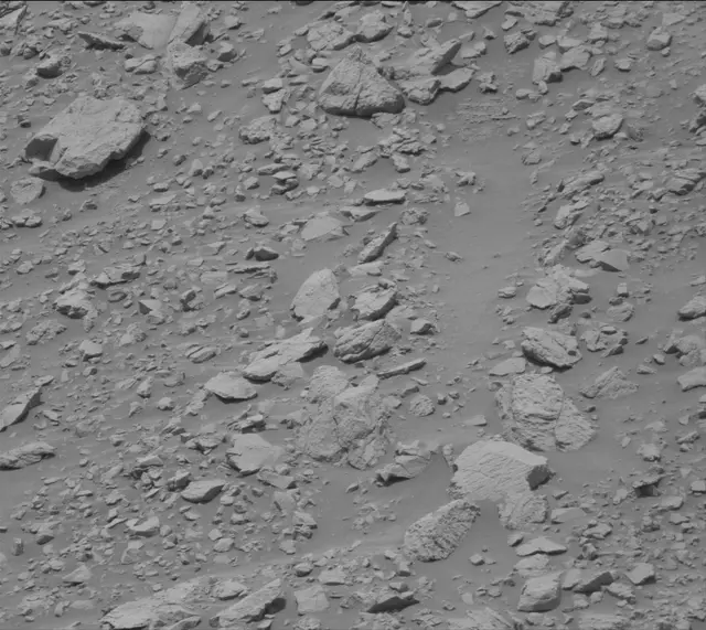 Sol 3681: Mast Camera (Mastcam)