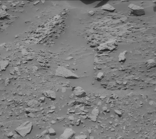 Sol 3681: Mast Camera (Mastcam)