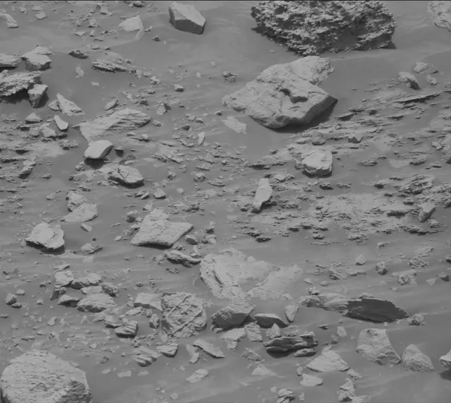 Sol 3681: Mast Camera (Mastcam)