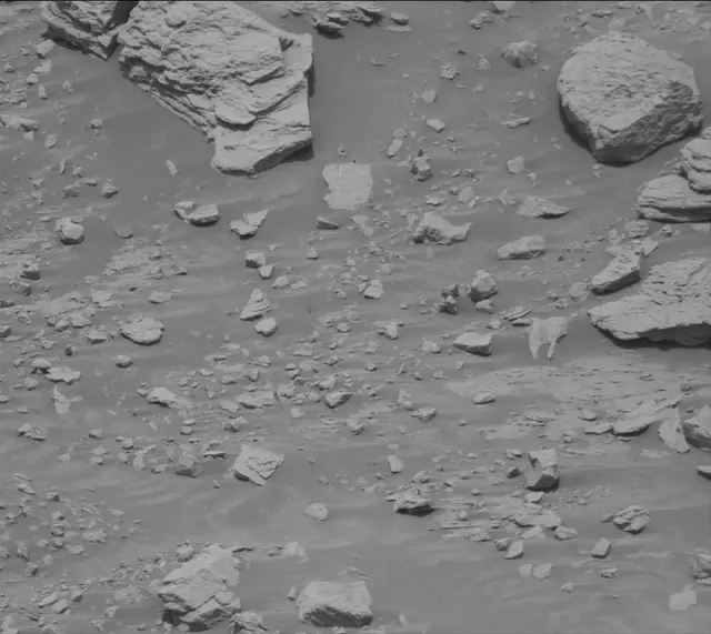 Sol 3681: Mast Camera (Mastcam)
