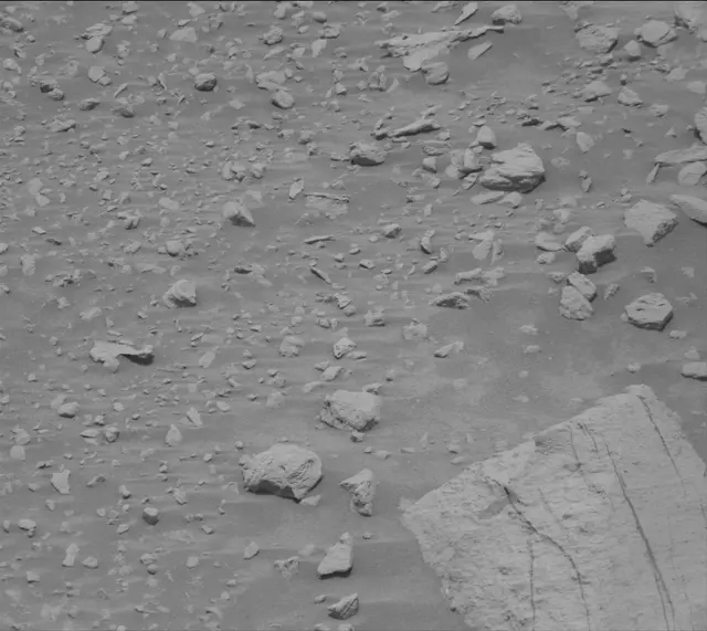 Sol 3681: Mast Camera (Mastcam)