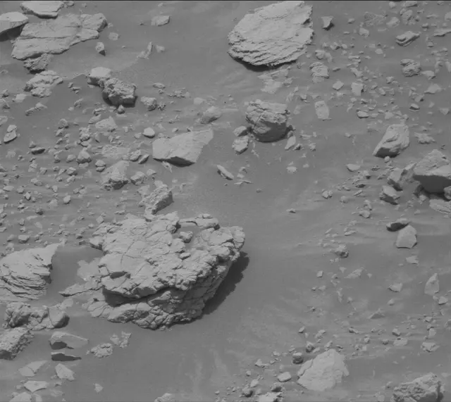 Sol 3681: Mast Camera (Mastcam)