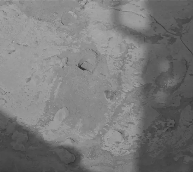 Sol 3681: Mast Camera (Mastcam)