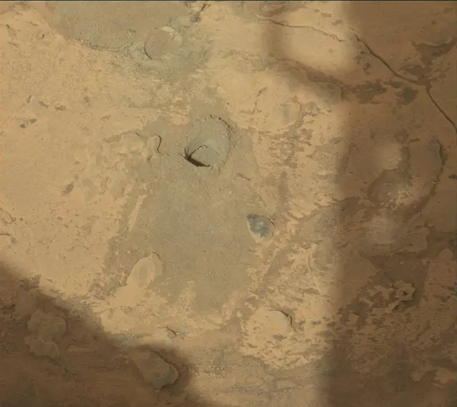 Sol 3681: Mast Camera (Mastcam)