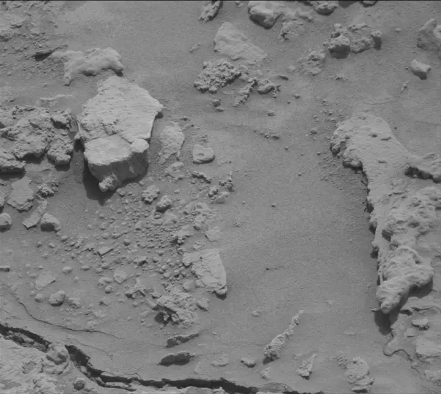 Sol 3682: Mast Camera (Mastcam)