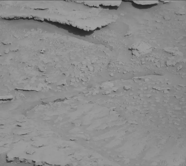 Sol 3682: Mast Camera (Mastcam)