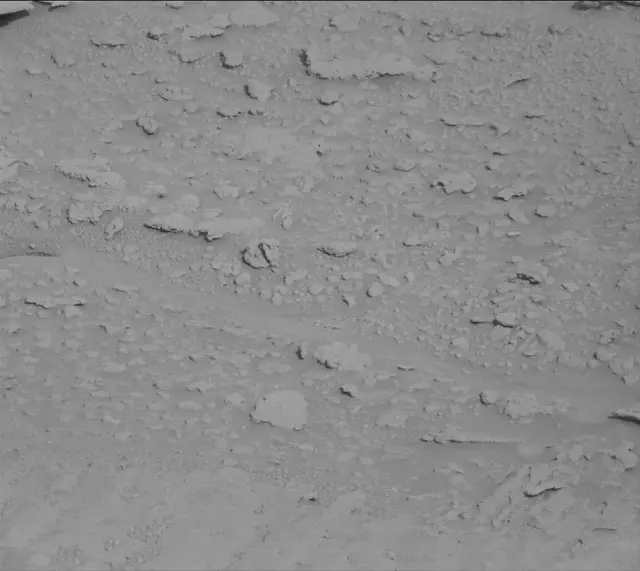 Sol 3682: Mast Camera (Mastcam)