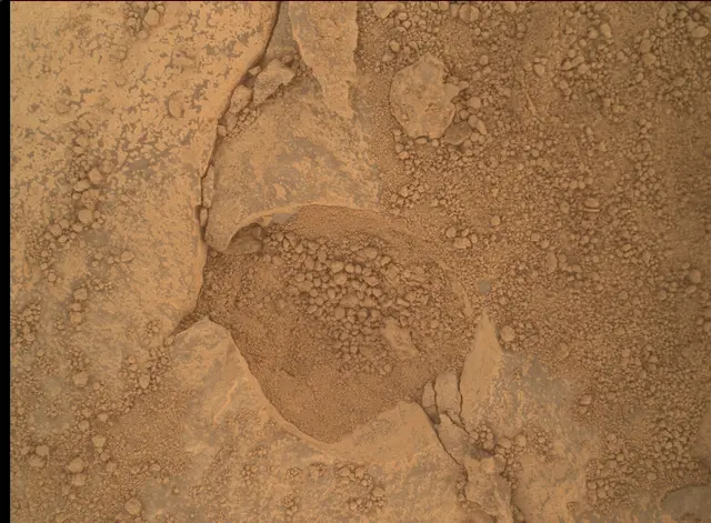 Sol 3682: Mars Hand Lens Imager (MAHLI)