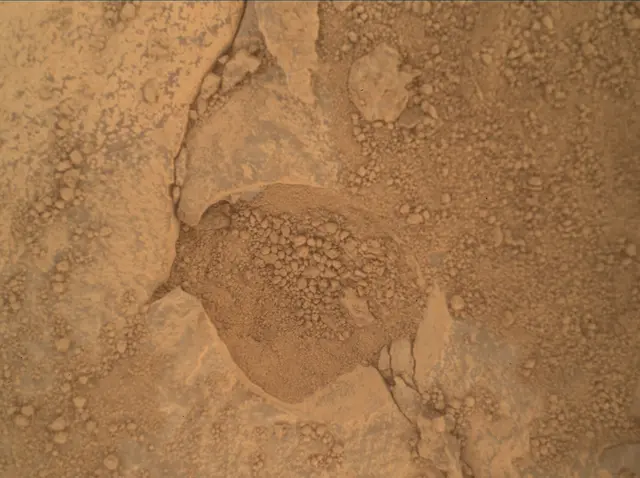 Sol 3682: Mars Hand Lens Imager (MAHLI)