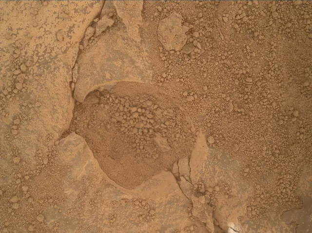 Sol 3682: Mars Hand Lens Imager (MAHLI)