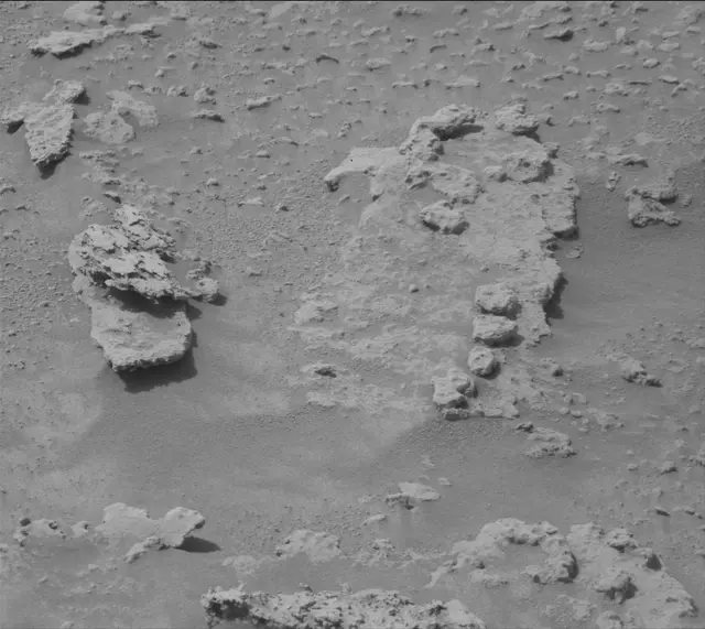 Sol 3683: Mast Camera (Mastcam)