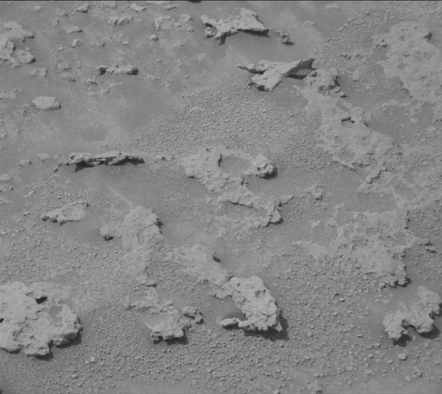 Sol 3683: Mast Camera (Mastcam)