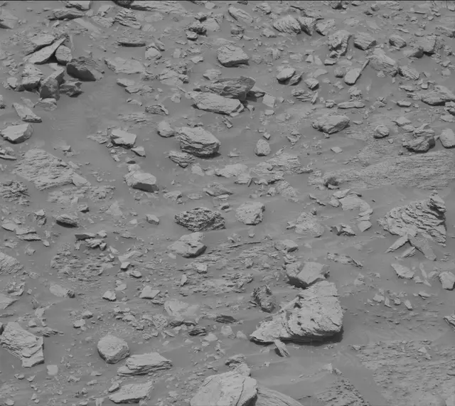 Sol 3684: Mast Camera (Mastcam)