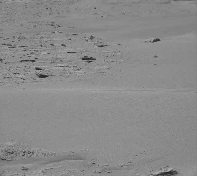 Sol 3684: Mast Camera (Mastcam)