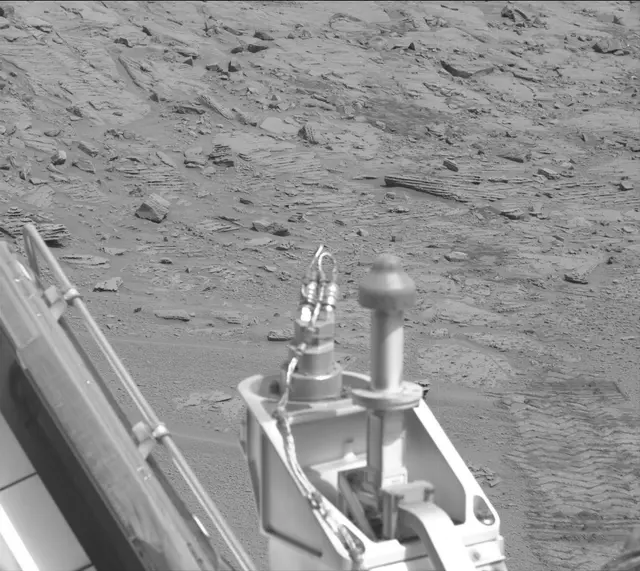 Sol 3684: Mast Camera (Mastcam)