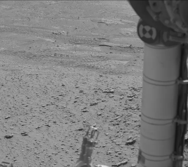 Sol 3684: Mast Camera (Mastcam)