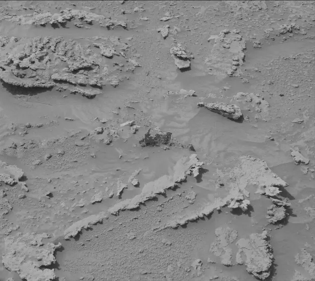 Sol 3684: Mast Camera (Mastcam)