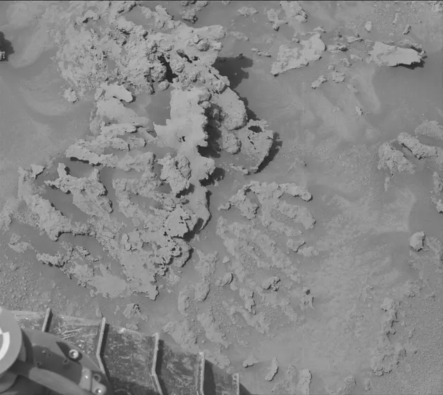 Sol 3684: Mast Camera (Mastcam)
