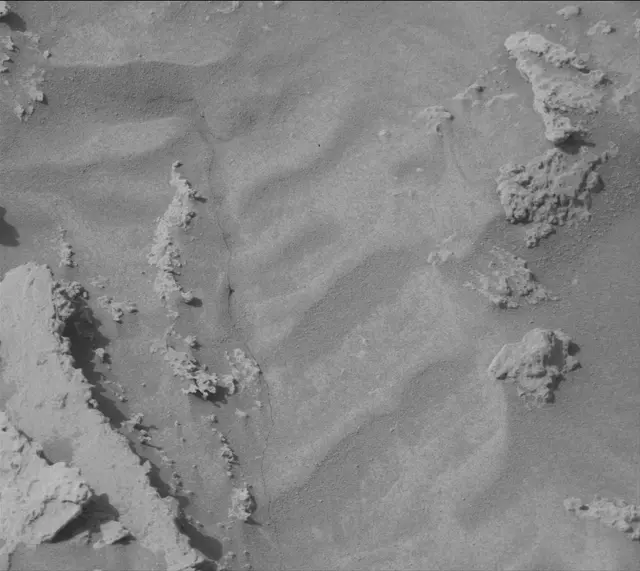 Sol 3684: Mast Camera (Mastcam)
