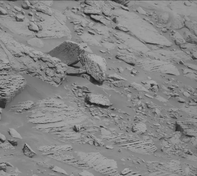 Sol 3684: Mast Camera (Mastcam)