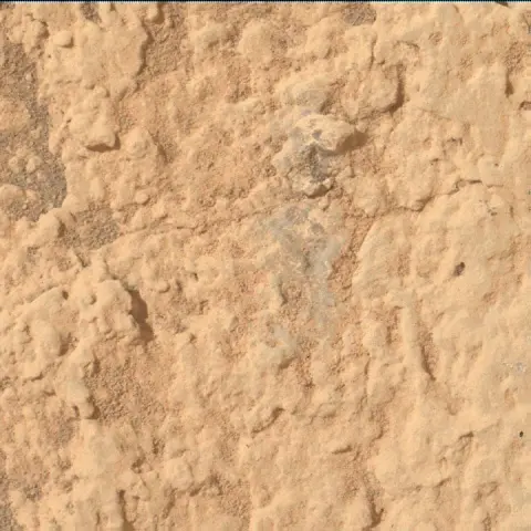 Sol 3684: Mars Hand Lens Imager (MAHLI)