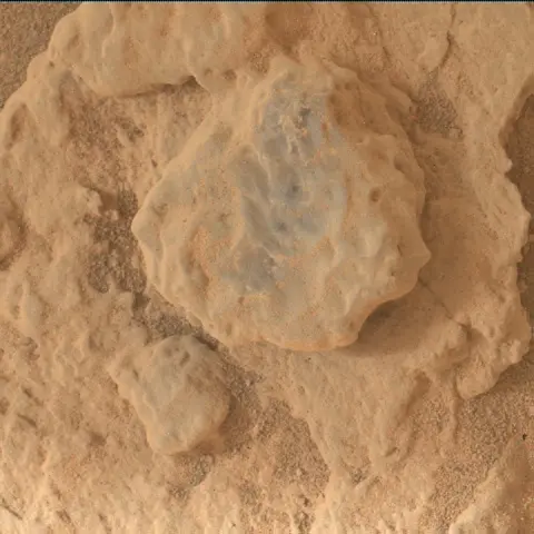 Sol 3684: Mars Hand Lens Imager (MAHLI)