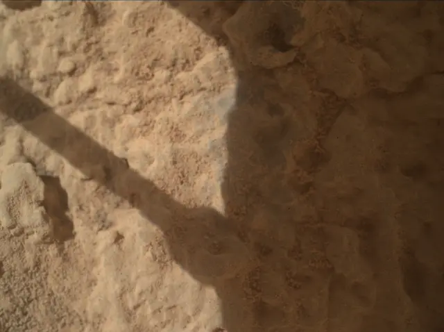 Sol 3684: Mars Hand Lens Imager (MAHLI)
