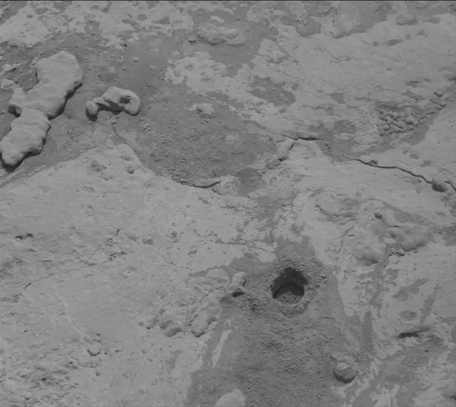 Sol 3685: Mast Camera (Mastcam)