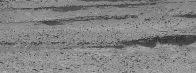Sol 3687: Mast Camera (Mastcam)