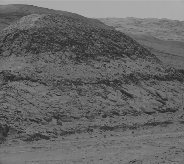 Sol 3687: Mast Camera (Mastcam)