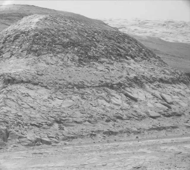 Sol 3687: Mast Camera (Mastcam)