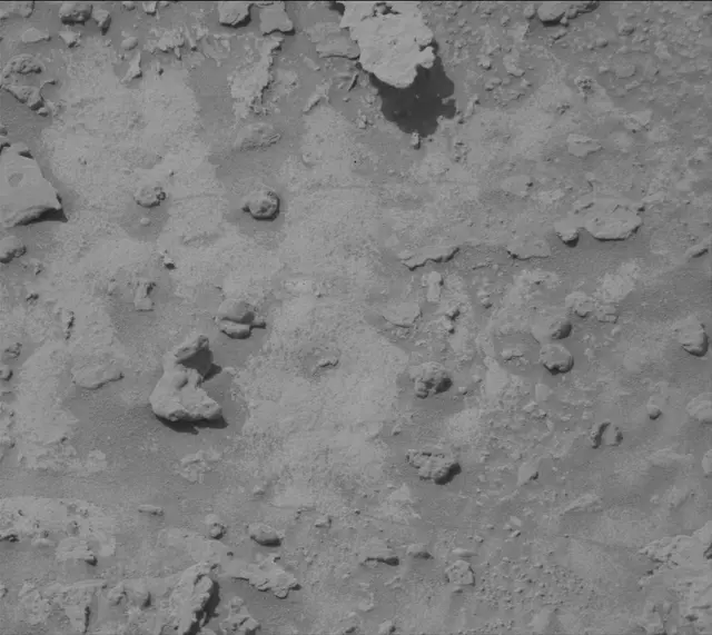 Sol 3687: Mast Camera (Mastcam)