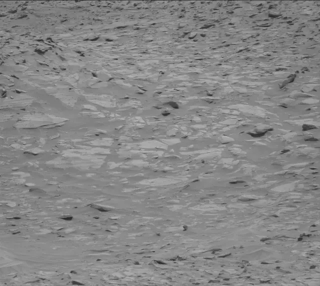 Sol 3687: Mast Camera (Mastcam)